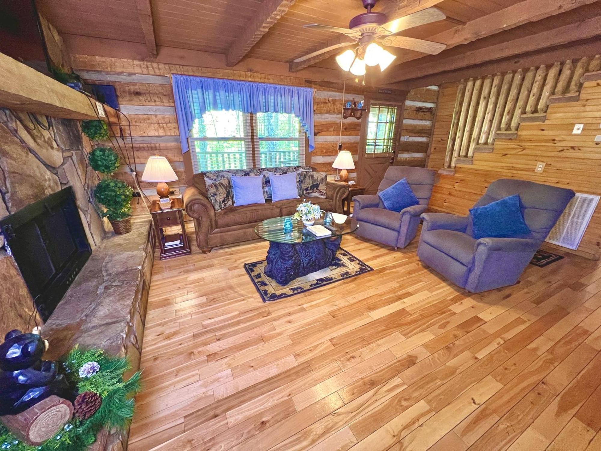 Villa New Song Appalachian Chink Style Cabin Sevierville Exterior foto